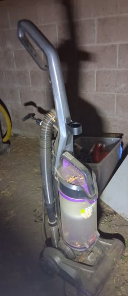 Canister Vacume