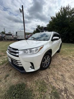 2017 Toyota Highlander