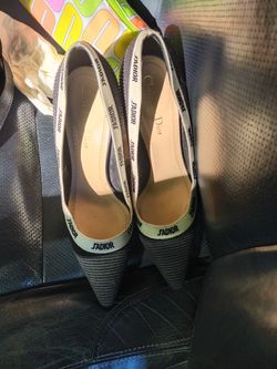 Jadior high heels size 8