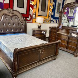 Queen Size Bedframe Set $1,999
