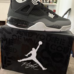 ❄️❄️ Jordan Retro “ FEAR 4s” Men’s SZ 9,10,☃️☃️