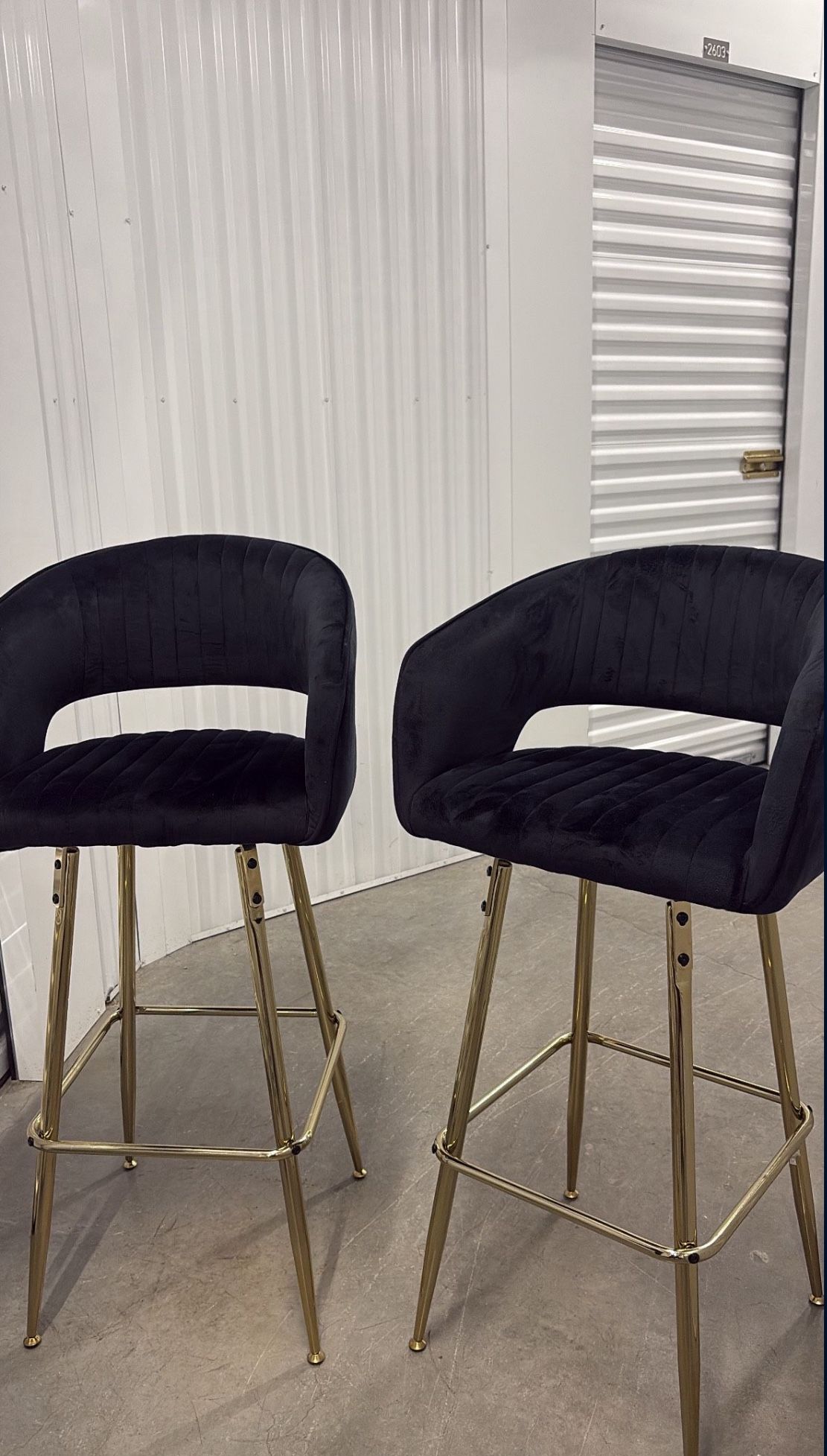 Black (velvet) and gold Non Adjustable bar stools