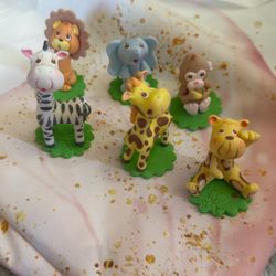 Cake Tippers