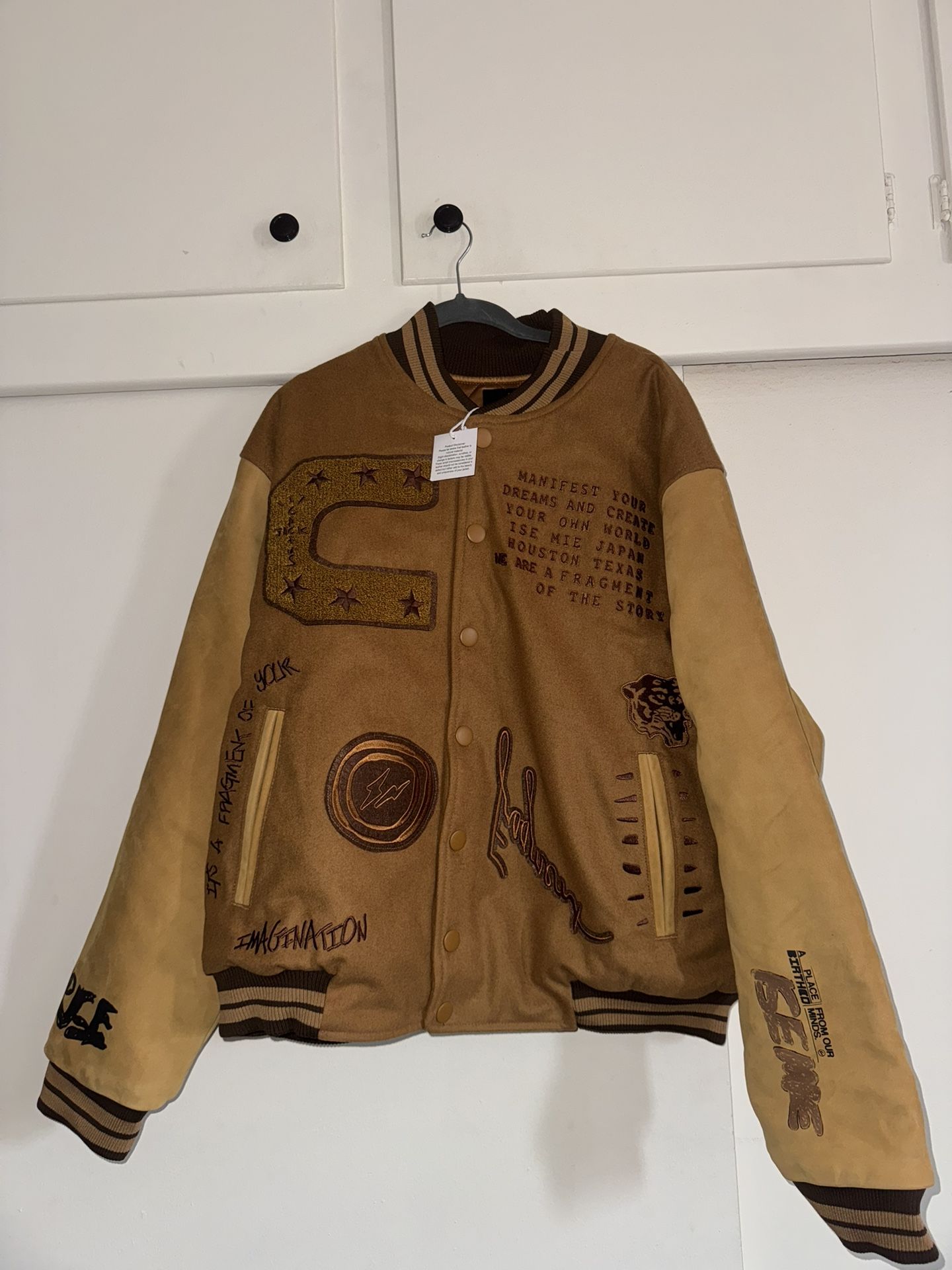 Travis Scott CJ x Manifest jacket