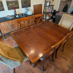 Ashley Furniture Extendable Dining Set