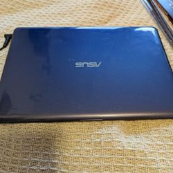 ASUS Laptop E203Ma