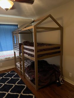 Bunk bed