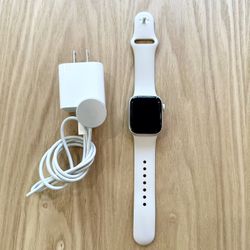 Apple Watch Series 8 (GPS + Cellular) 41mm – Excellent Condition