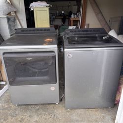 Whirlpool Washer And Dryer 