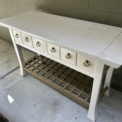 Credenza 