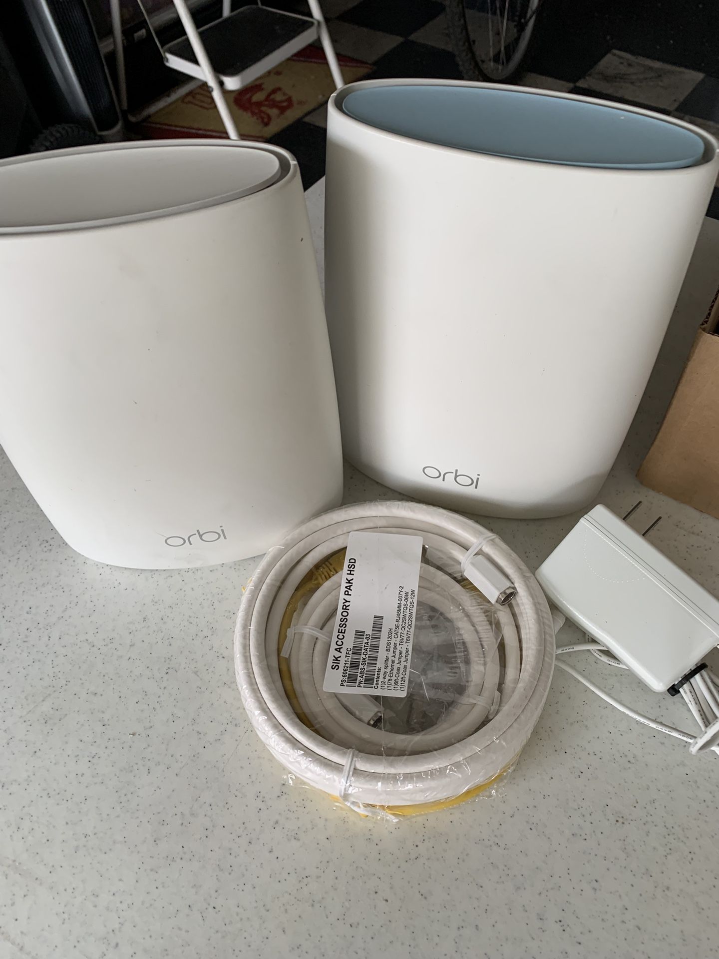 Orbi Net gear Router Rbr50