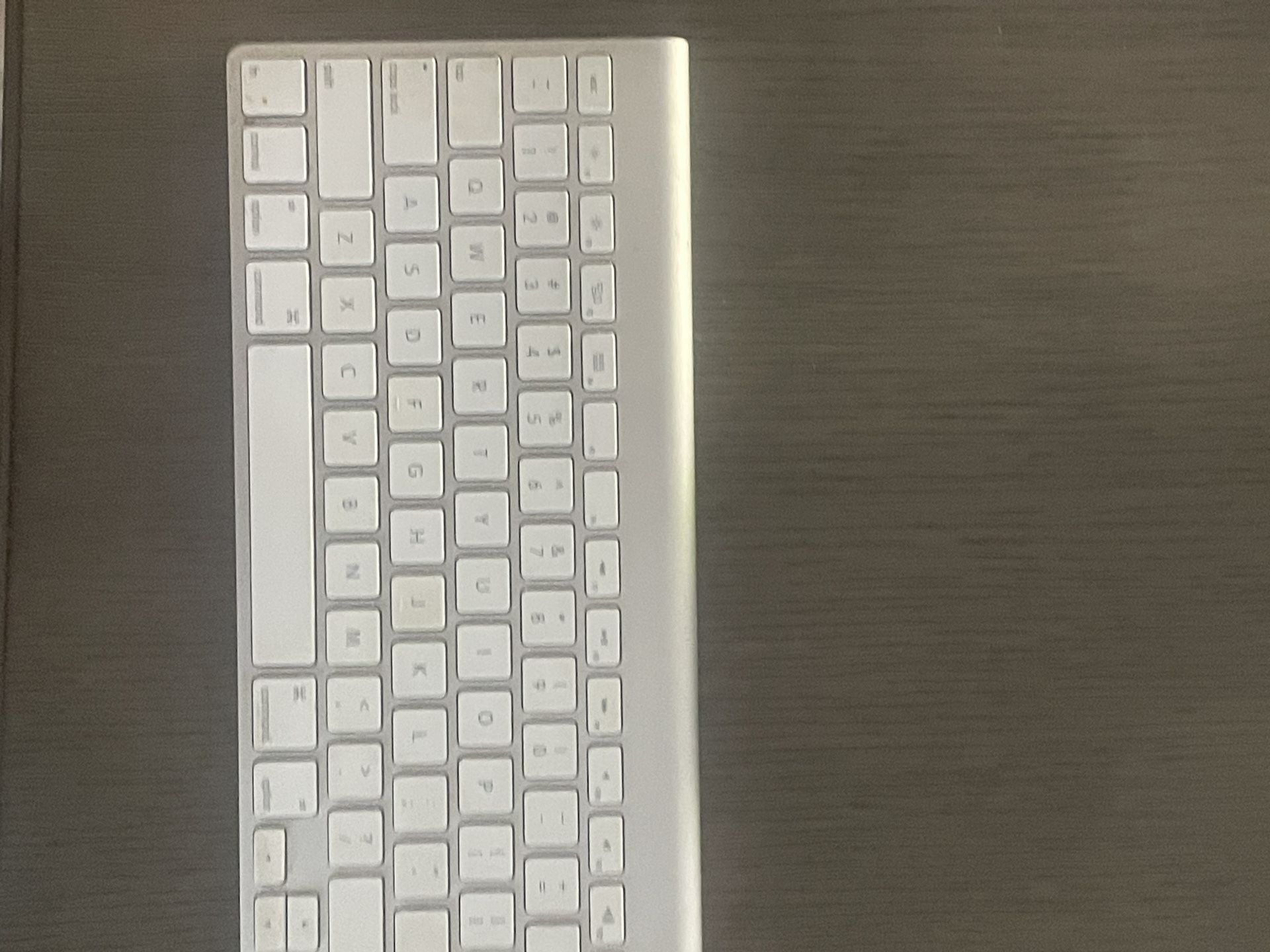 iMac Bluetooth Keyboard