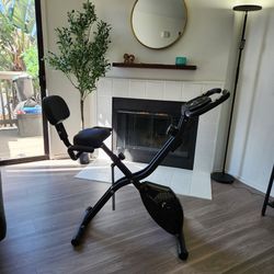 EXERCISE BIKE  BRAND NEW IN BOX ONLY 4 MORE LEFT 