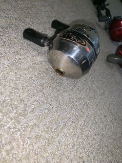 Fishing reel