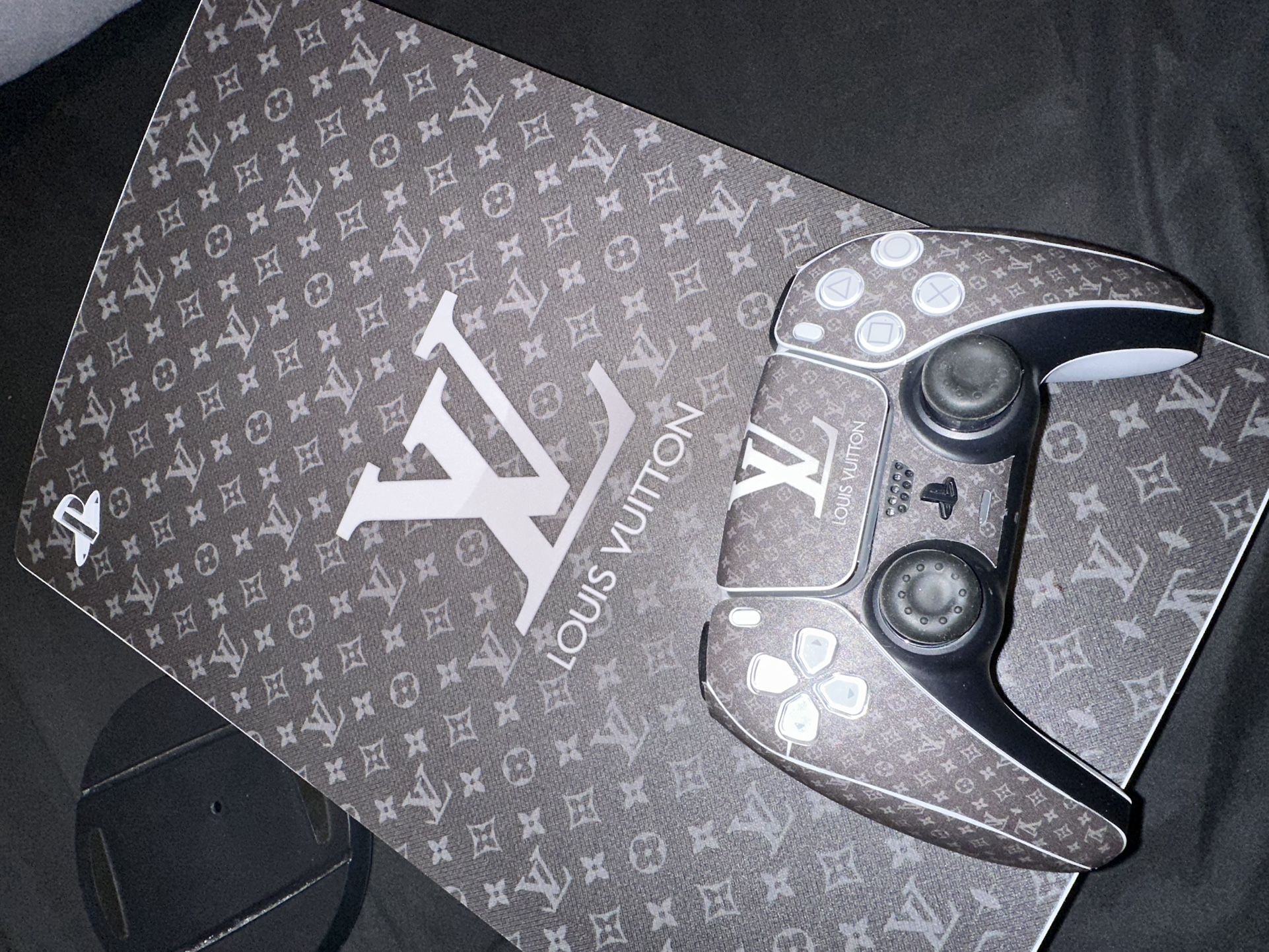 Ps5 With Louis Vuitton Skin