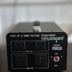 LIKE NEW 3000W Voltage Transformer 110V ↔ 220V - Seattle Pickup