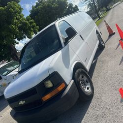 2004 Chevrolet Express