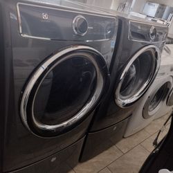 washer and dryer set