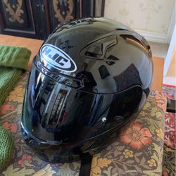 HJC Motorcycle Helmet - Never Dropped!