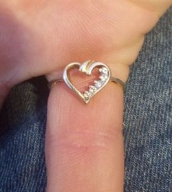 14 KP 5 Diamond Ring 