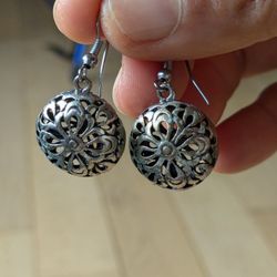 Filigree Lace Antiqued Silver Medallion Dangle Earrings 1.5" Bohemian Elegance! 