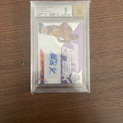 Magic Johnson Auto Graded 