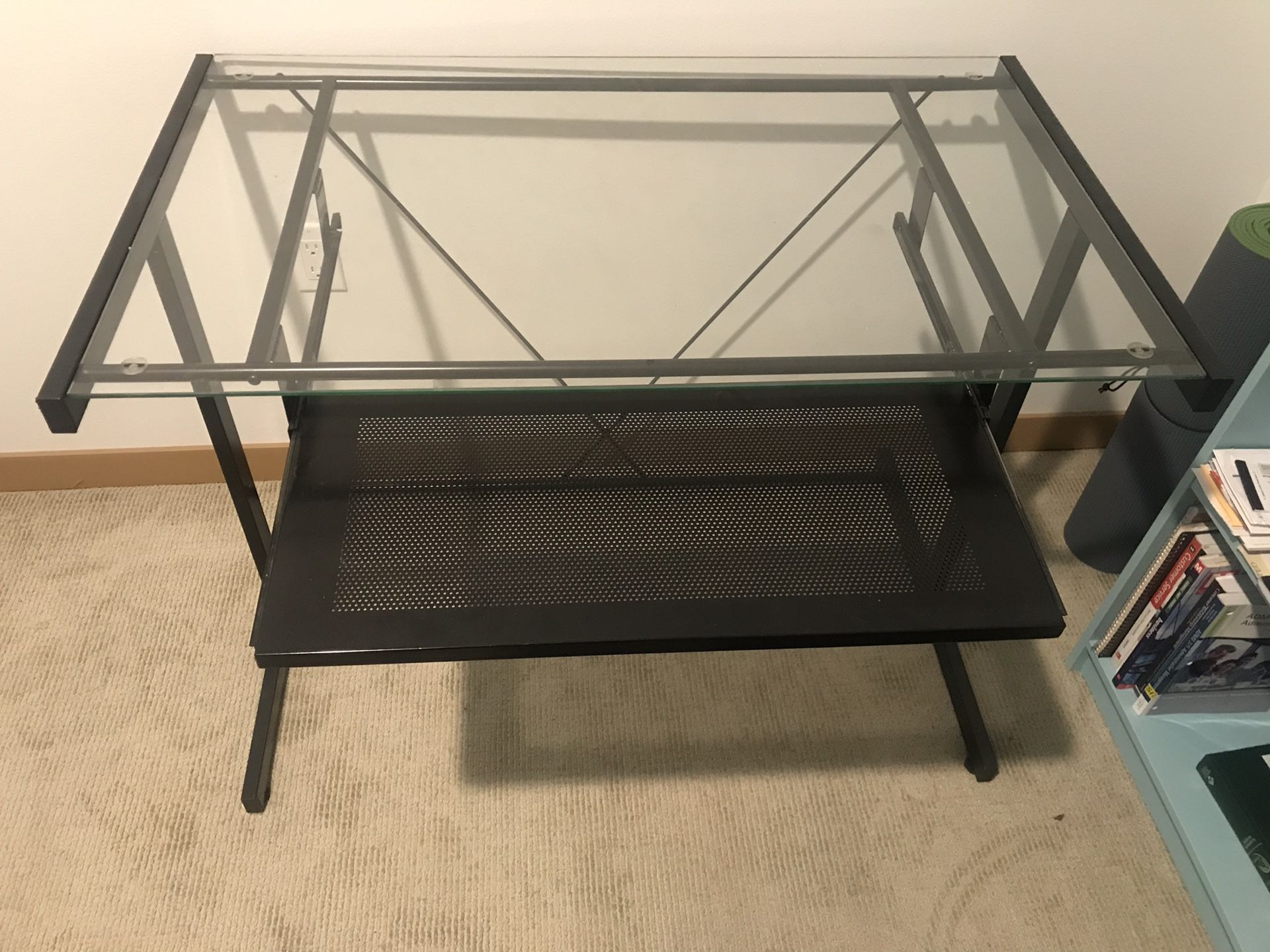 2 piece Glass desks in good condition, great for an office space