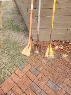 Shingle Shovels 