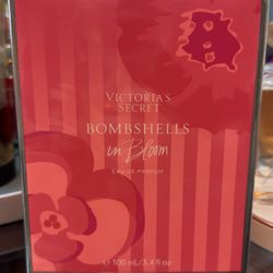 Victoria Secret Bombshells in Bloom Perfume