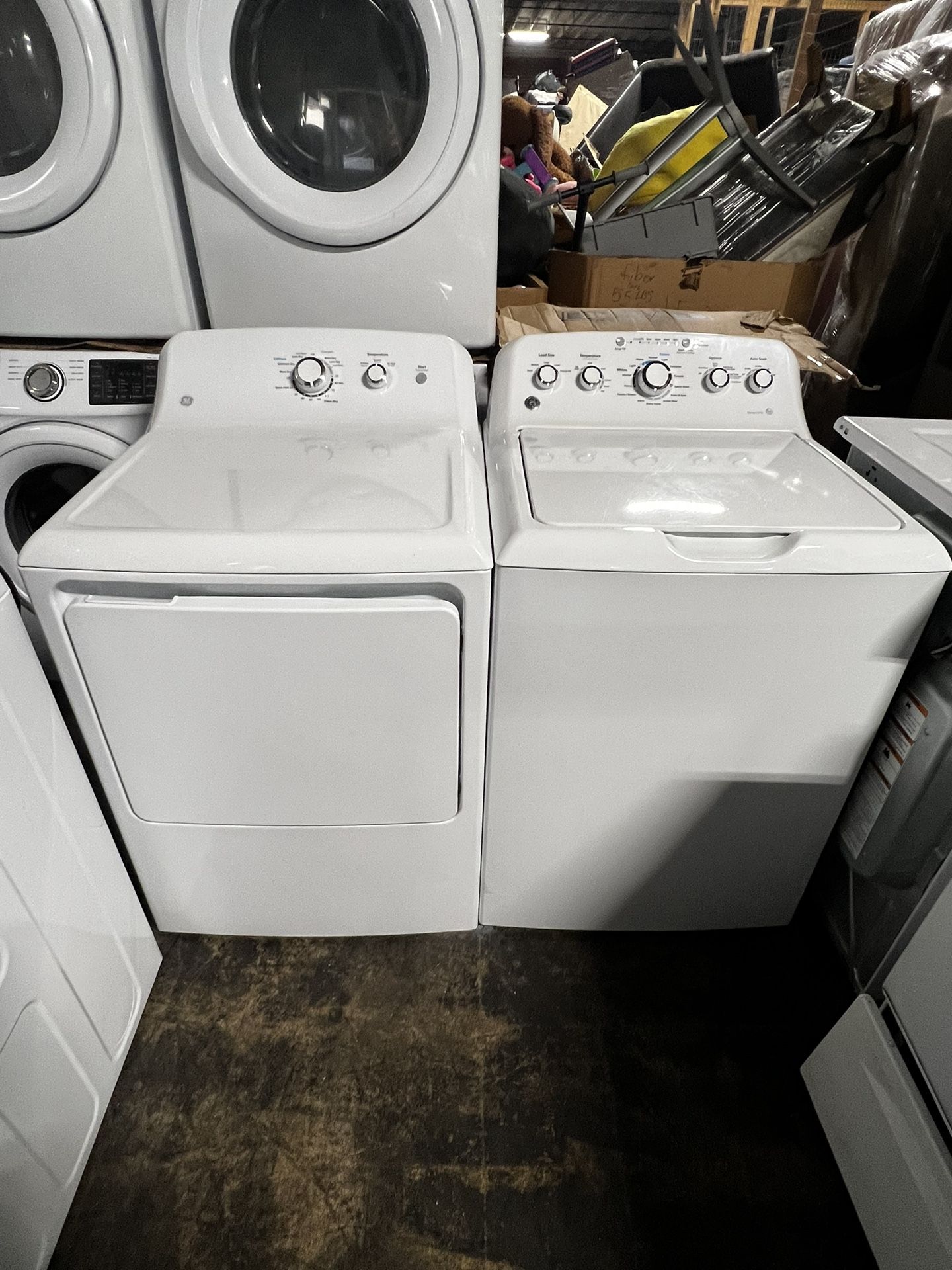GE washer and dryer set