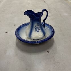 Antique Porcelain Water Pitcher And Basin!! Check Out All My Other Stuff!!! More To Come!!!