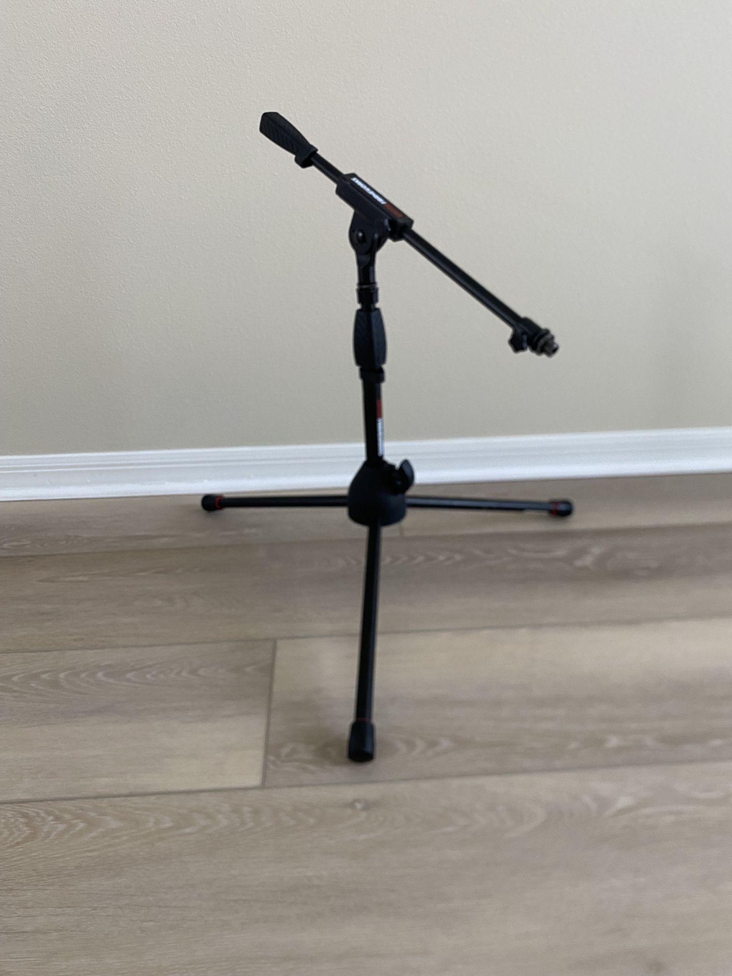 Gator Frameworks GFW-MIC-2621 Mic Stand