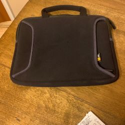Professional Case Logic Netbook Sleeve.          New