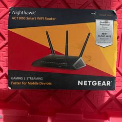 NETGEAR Nighthawk Widfi router