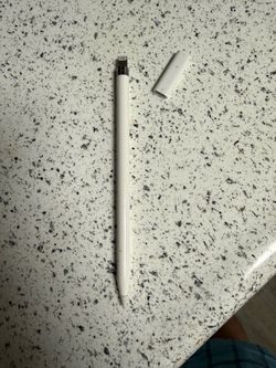 Apple Pencil w/ Charger