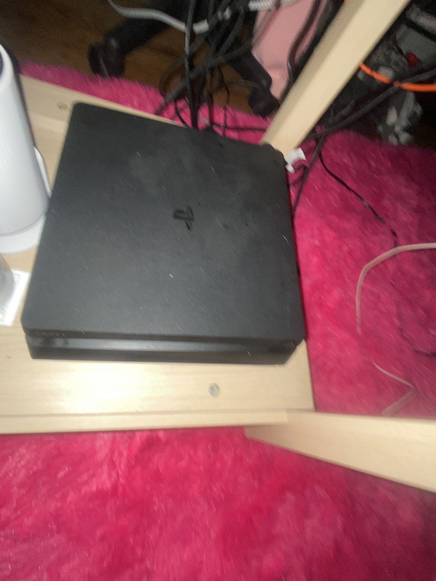 PS4 Slim