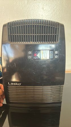 Lasko ceramic space heater