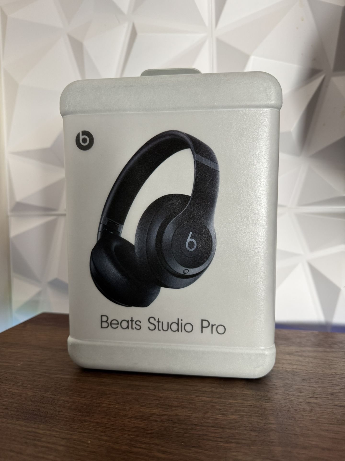 Beats Studio Pro Wireless Bluetooth Headphones - New Unopened Black