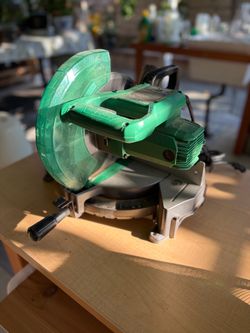 Compound Miter Saw, 10”, Metabo HPT C10FCG(S)