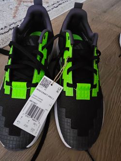 Boys Adidas size 4.5 New