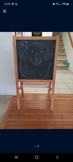 IKEA Kids Drawing Board With Paper Roll