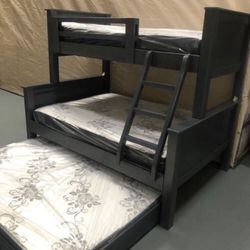 LITERA DE MADERA DE PINO CON COLCHONES INCLUIDOS