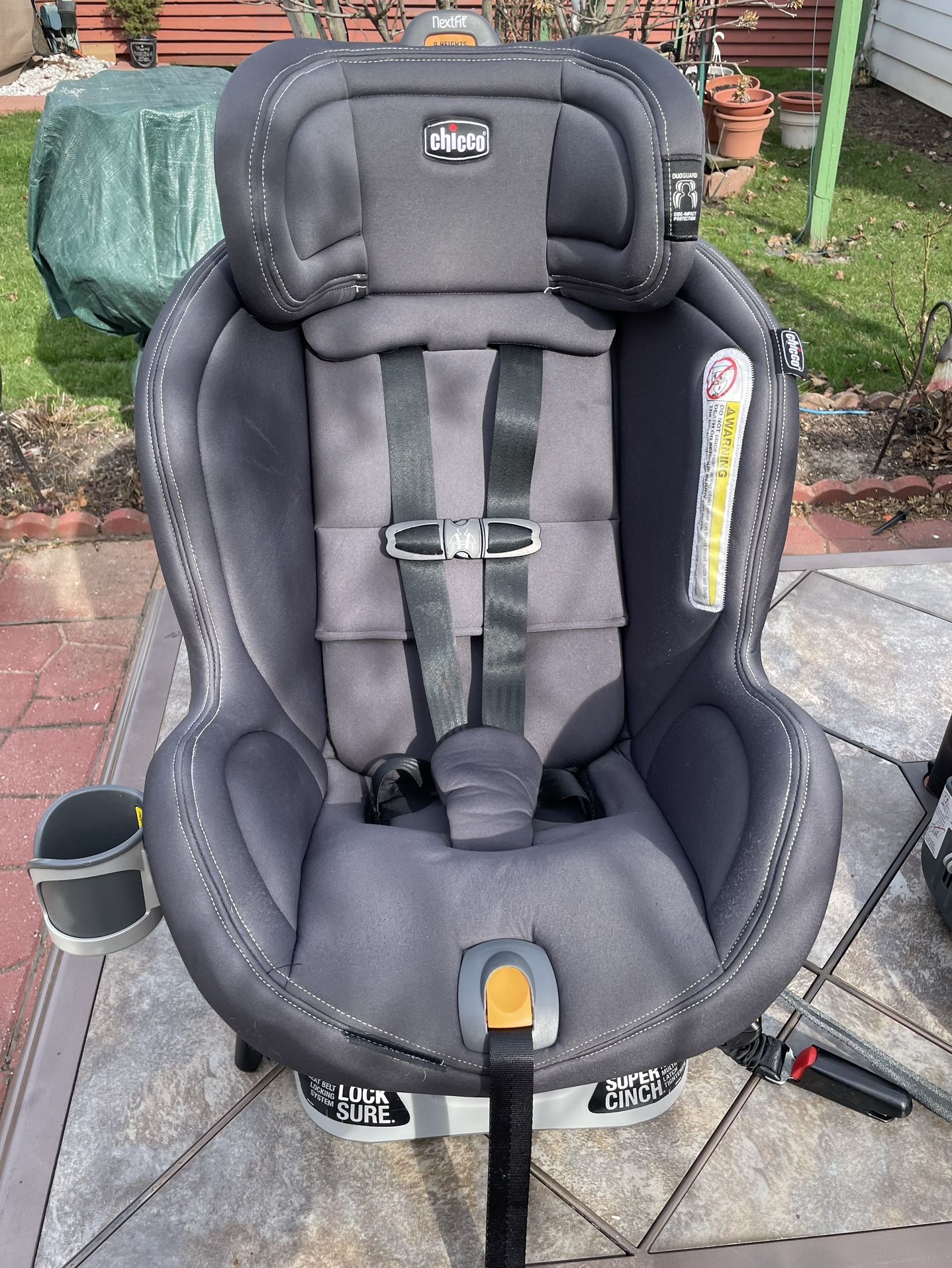 Chicco NextFit Sport Convertible Car Seat Graphite Grey 12-65lbs 2 Stage Reversible