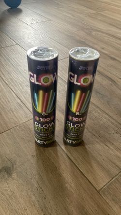 2 Glow stick Packs With 100 Each
