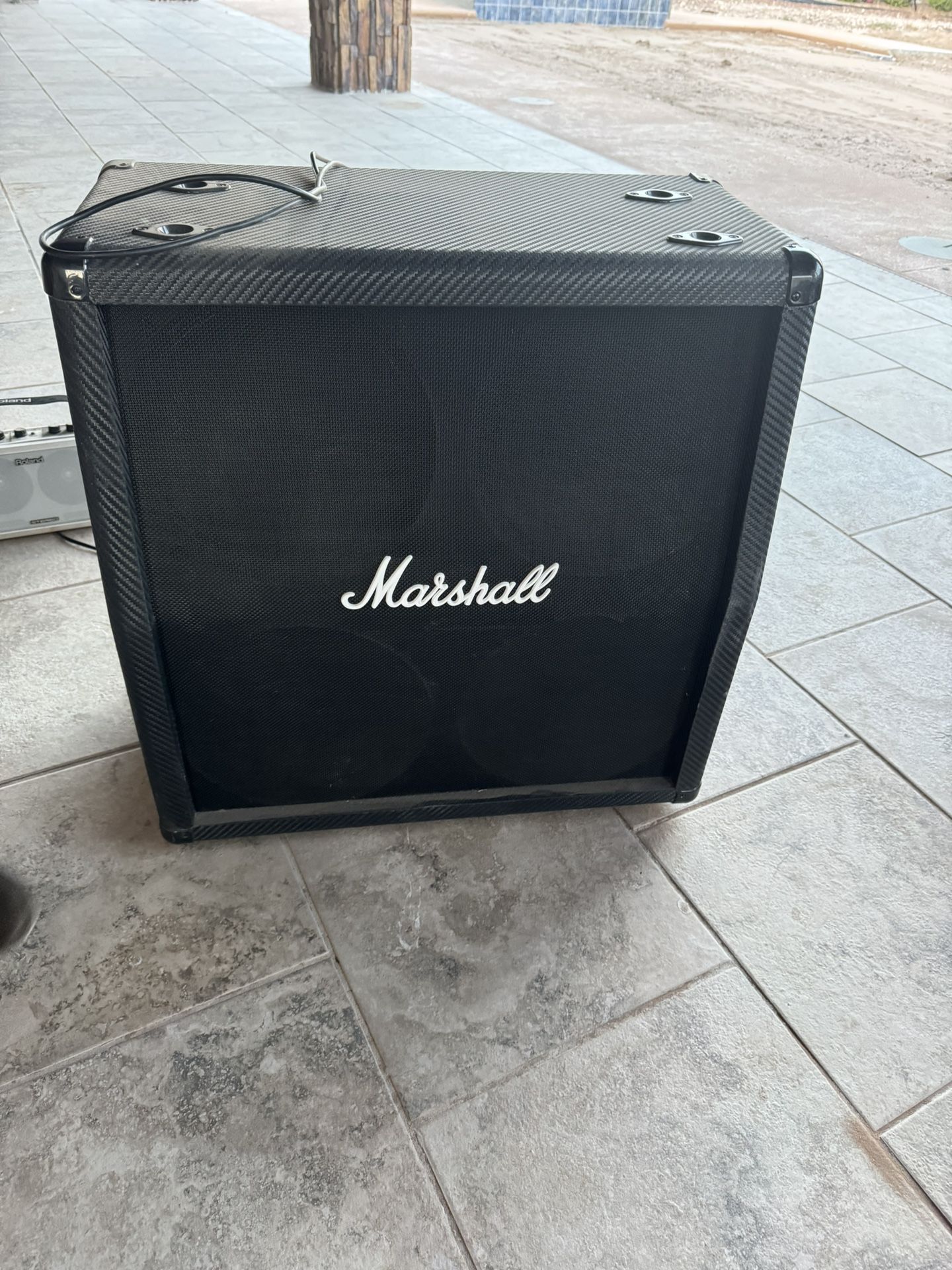 Marshall MG412 Carbon Fiber