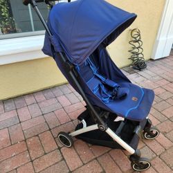 gb Pockit+ All City stroller compact foldable airplane  lightweight 