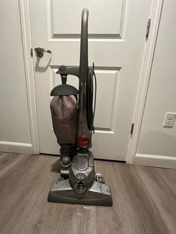 Kirby Sentria Model G10D Bagged Upright Vacuum Cleaner