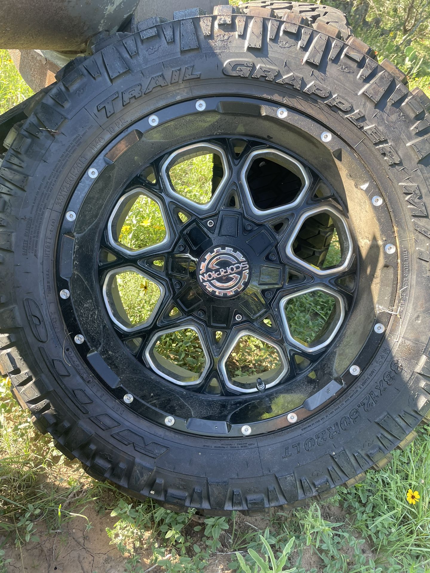 Nitto Trail Grapplers M/T And Rims 