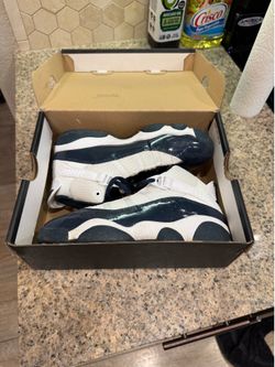 USED JORDAN 6 BLUE SIZE 3Y