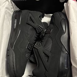 Jordan 4 Black Cats (2025)